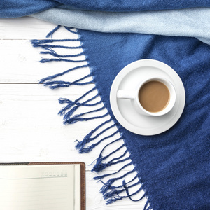 咖啡和围巾背景