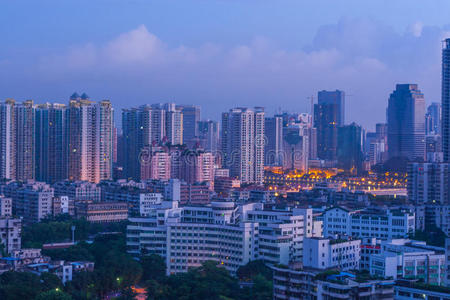 黎明前的广州市容