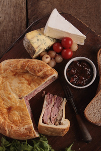 猪肉馅饼 ploughmans 野餐