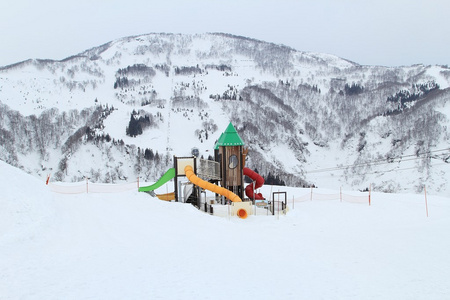汤泽高原滑雪场滑雪