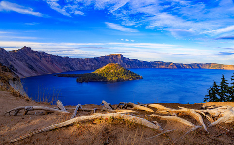 火山口湖视图