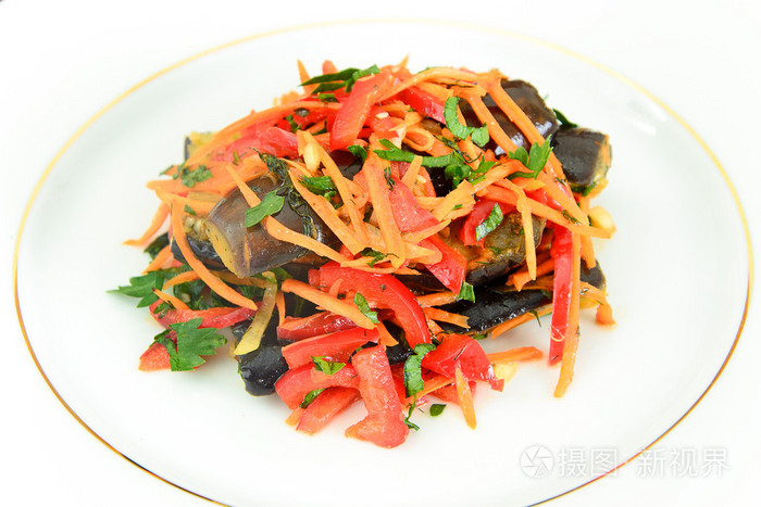饮食和健康的食物 沙拉配茄子，胡萝卜