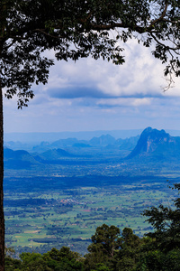 从泰国普克拉登山景