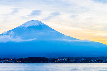 美丽的山富士