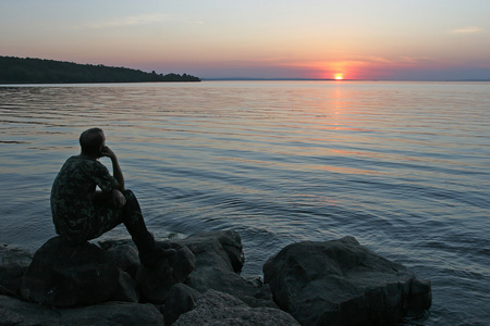 太阳永不落下图片