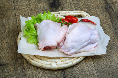 原料鸡腿