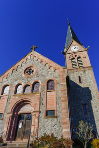 在阿尔萨斯的老中世纪修道院教堂。