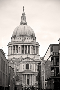 在伦敦的圣保罗大教堂英国老建筑和宗教
