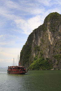 下龙湾垃圾