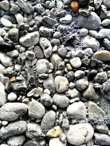 地中海沿岸的灰色石头