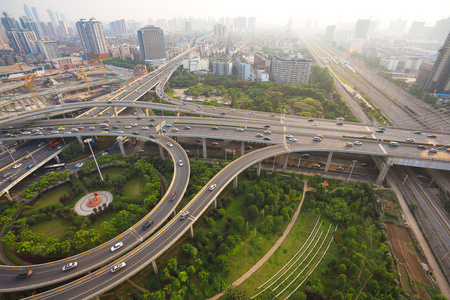 城市高架桥梁道路景观