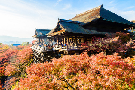 清水寺在秋天的季节