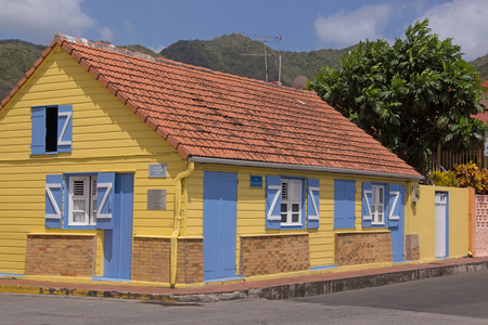 木制房屋典型的加勒比