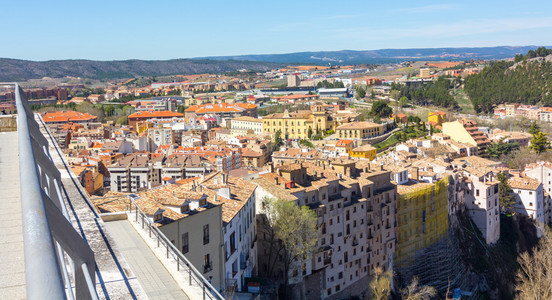 西班牙昆卡的巨大城市鸟瞰图