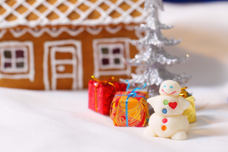 圣诞贺卡与姜饼屋小雪