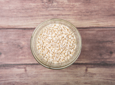 在梅森罐子白黍子照片