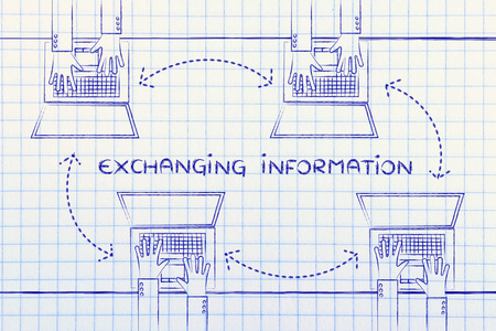 人们通过他们的笔记本电脑交流信息