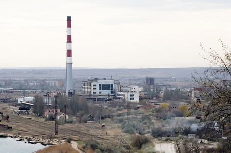 在刻赤 Kamysh Burunskaya 热电联产建设