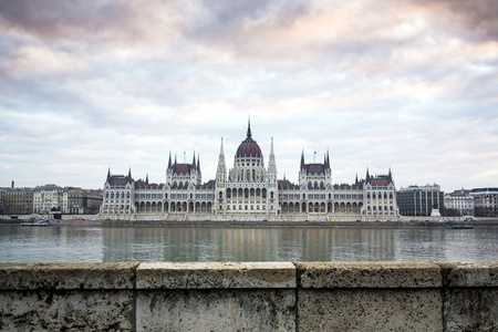 议会在匈牙利首都布达佩斯