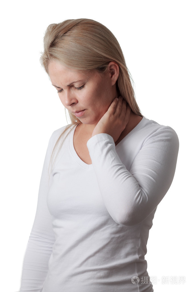 女人抱着孤立的白色背景上的脖子.喉咙痛