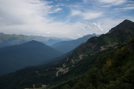 高加索地区自然保护区风景秀丽的群山