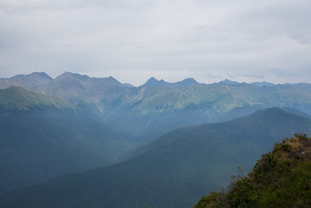 高加索地区自然保护区风景秀丽的群山