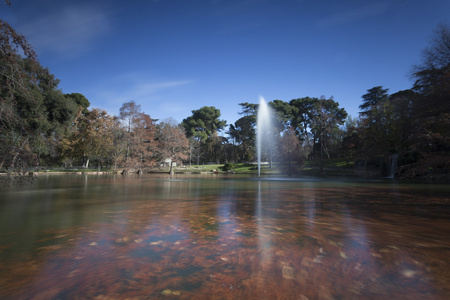 水晶宫湖