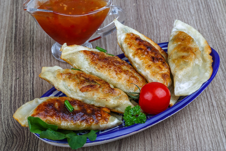 gyoza 与甜酱汁