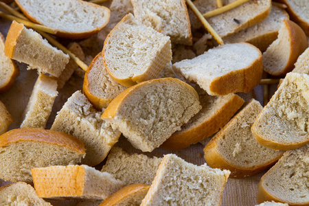 干的白面包图片