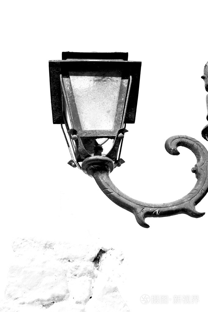 在希腊灯笼和照亮天空的光欧洲