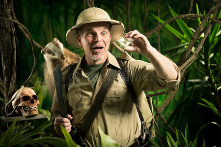 寻宝探险家照片