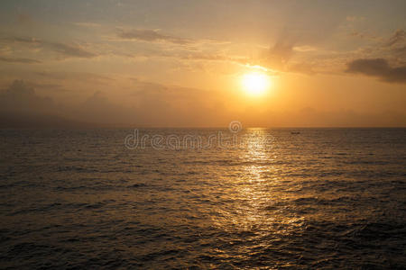 自然 海洋 早晨 傍晚 美女 海湾 黎明 颜色 浪漫的 风景