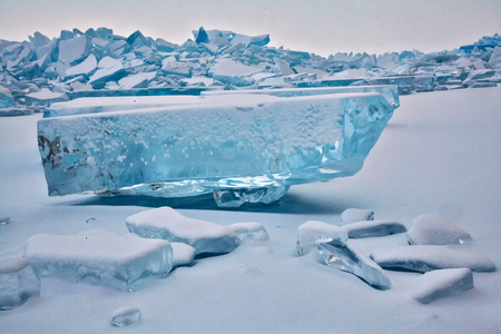 贝加尔湖湖冰宏观宇宙