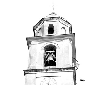 建筑钟塔在意大利欧洲旧石器和贝尔