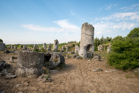 Pobiti 卡玛尼现象岩层在保加利亚瓦尔纳附近