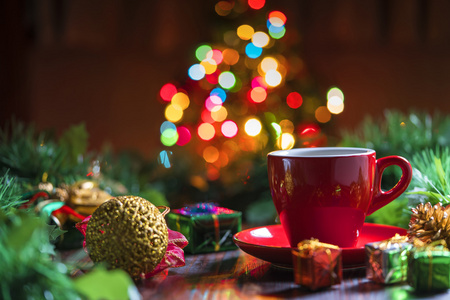 杯咖啡，圣诞装饰品