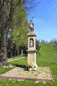 在瓦利斯卡，波兰的神龛
