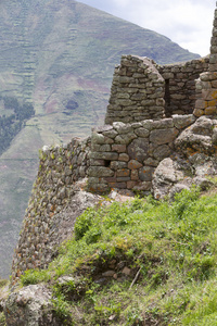 在秘鲁库斯科附近的乌鲁班巴河谷称心如意的废墟