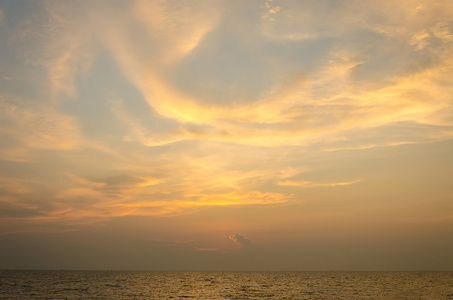 海海滩天空