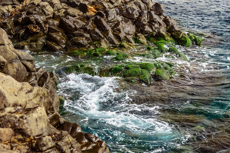 海滩石头在海洋抽象背景