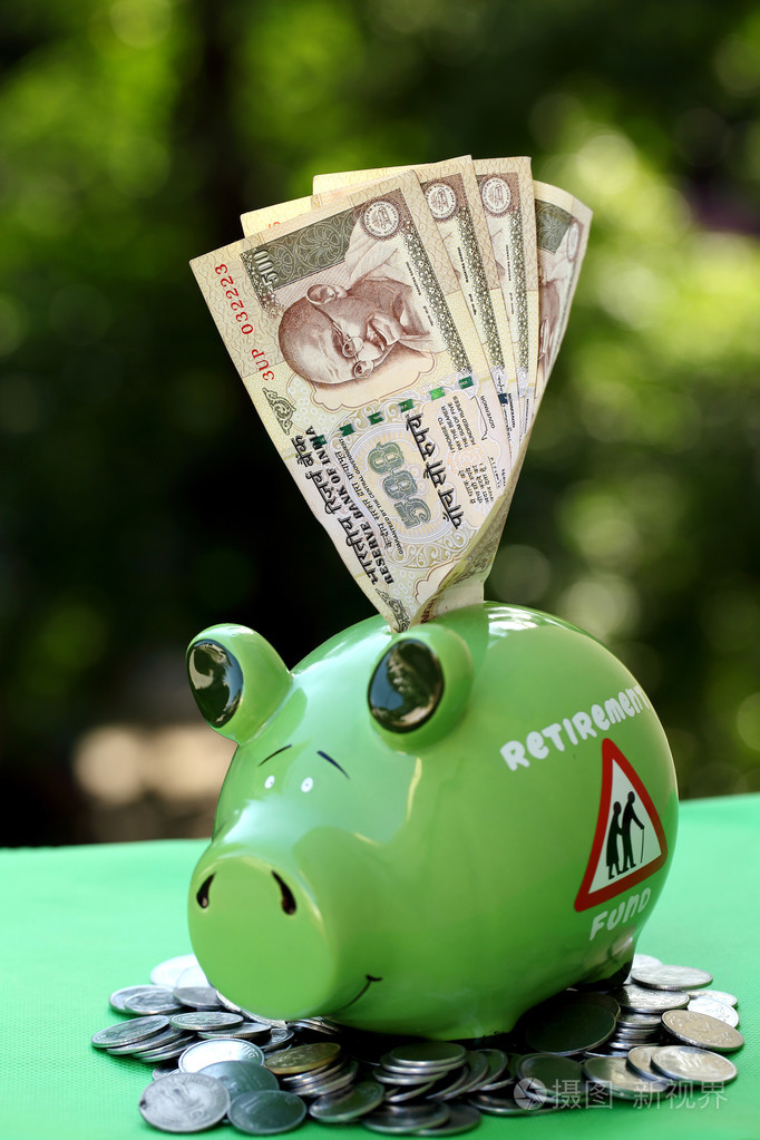 储钱罐与夕阳光-金钱观