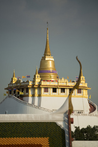 泰国曼谷 wat ratchanatdaram 金山