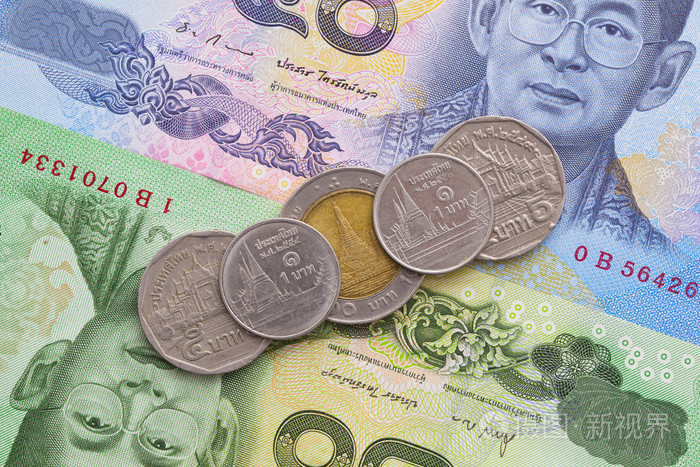 纸币和硬币的泰国泰铢