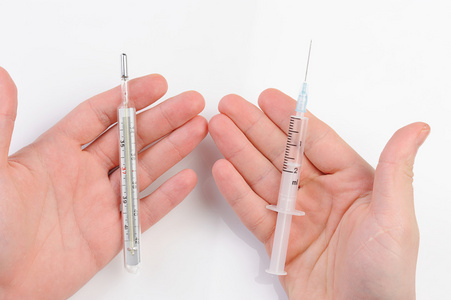 疫苗接种或放取病假