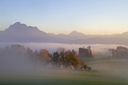 在 Allgaeu 晚上心情