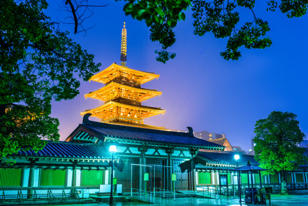 在大阪四天王寺