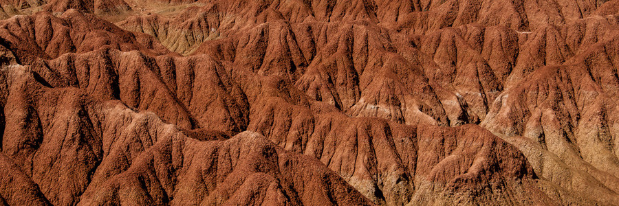 威拉塔塔科阿沙漠干旱红橙砂岩岩层的详细情况