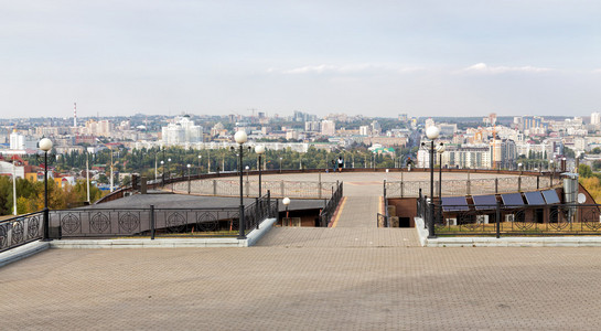 观景台俯瞰别尔哥罗德。俄罗斯