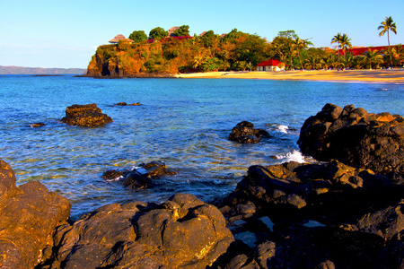 andilana 海滩海藻在印度洋马达加斯加山圣