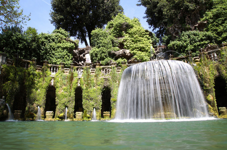 丰塔纳 dellOvato 别墅埃斯特喷泉和花园在 Tivoli n